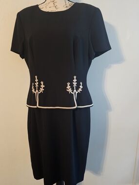 Vintage Maggy London Classy Black Dress with White Trim and Embroidered Accents